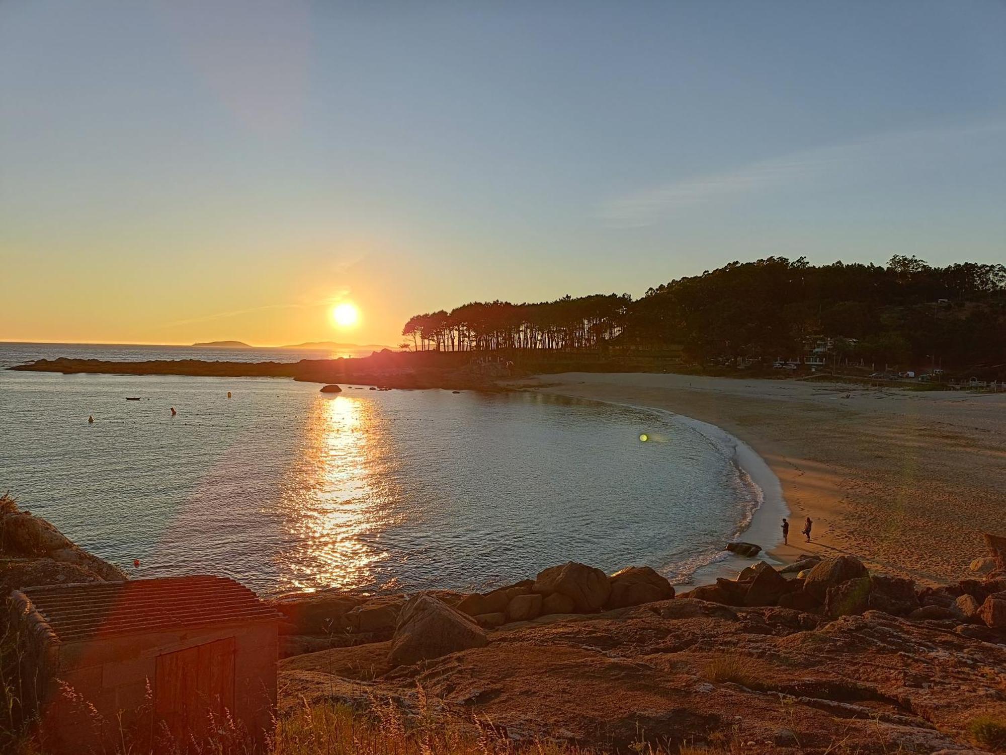 Appartement Piso Vacacional En La Playa De Rodeira à Cangas Extérieur photo